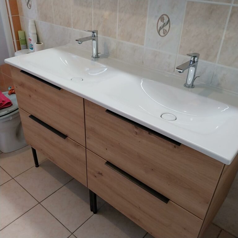 Meuble de salle de bain